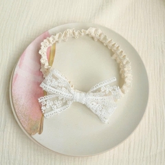 JS - Turban nơ ren trắng