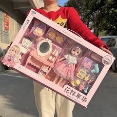 FASHION - BỘ ĐỒ CHƠI BÚP BÊ
