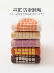 KK - TẤT HÌNH VẬT NUÔI NEMO