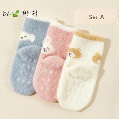 KK - SET 3 ĐÔI TẤT LÔNG XÙ