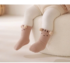 KK - TẤT XÙ NEMO CHỐNG TRƯỢT