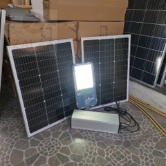 Đèn đường năng lượng mặt trời 80w lắp cột đèn cao 8m
