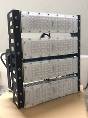 Đèn Chiếu Sáng Sân Thể Thao Pickleball 100W 200W 300W 400w cho cụm 2 sân đến 4 sân