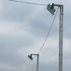 Đèn Chiếu Sáng Sân Thể Thao Pickleball 100W 200W 300W 400w cho cụm 2 sân đến 4 sân