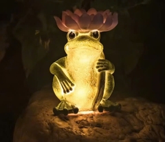 Đèn LED Mô Phỏng Con Ếch Frog Cầm Hoa Sen Phát sáng 3D Frog Fiberglass Light làm từ sợi thủy tinh nhựa Zalaa dành cho Dự án Vườn Ánh Sáng