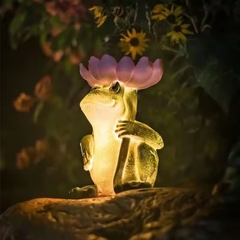 Đèn LED Mô Phỏng Con Ếch Frog Cầm Hoa Sen Phát sáng 3D Frog Fiberglass Light làm từ sợi thủy tinh nhựa Zalaa dành cho Dự án Vườn Ánh Sáng