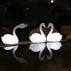 Đèn LED Trang Trí Cảnh Quan hình Con Hạc và Thiên Nga Phát sáng Zalaa cho các Dự án Vườn Ánh Sáng mới