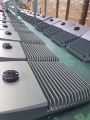 Gia công lắp ráp sản xuất đèn đường led 100w Philips theo yêu cầu kỹ thuật