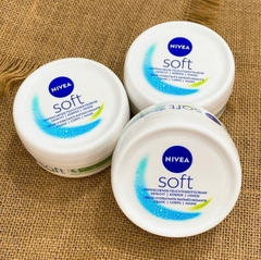 Kem dưỡng ẩm nivea
