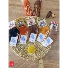 Tất trẻ em