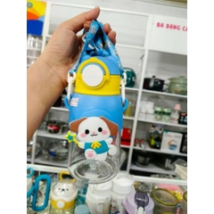 Bình nước có ống hút