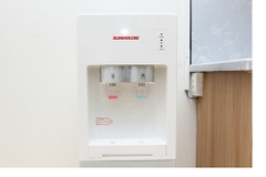 Cây nước nóng lạnh úp bình SUNHOUSE SHD9602