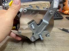 Bơm chân không Ford Fiesta Ecosport Focus  CM5Z2A451B  CM5G2A451GB