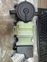 Hộp tách dầu  Ford Territory FS16656AD /FS16656BA