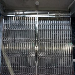 Cửa xếp inox
