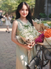 LAHER ĐẦM LỤA CỔ ĐỔ XANH OLIU