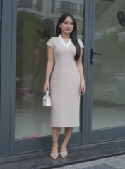 ĐẦM VIỀN CỔ TIM