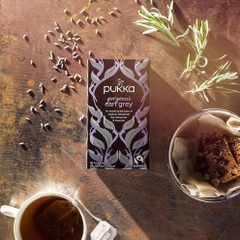 Trà Earl Grey Hữu Cơ Pukka, Hộp 20 gói