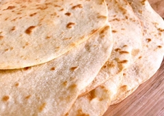Vỏ Bánh Tortillas Mexicanas Trigo Old El Paso, Gói 244g (6 Vỏ)