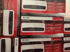 Bình nóng lạnh Ariston 30 lít ngang SL2 30 RS