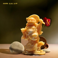 Tượng Phật Di Lặc Cầm Quạt ( KT 32cm x 17cm)