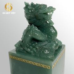 Ấn rồng đá thạch anh xanh