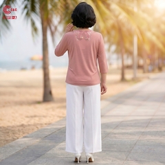 26015 - Áo Lưới Dẻo Thêu Hoa Văn Cổ Đính Đá Thủy Tinh