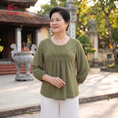 26095 - Áo Tằm Ý Thêu Họa Tiết Ngân Hoa