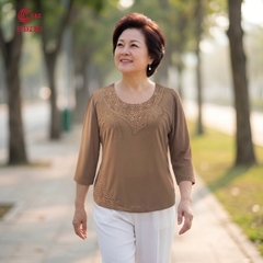 26170 - Áo Tay Lỡ Cổ Ren Thêu Hoa Đính Đá