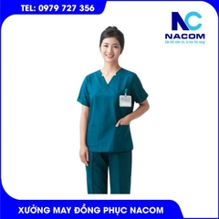 Đồng phục bác sĩ