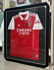 Khung Áo Emirates