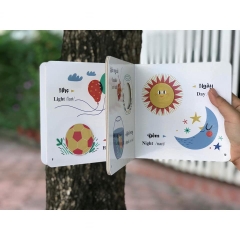 Combo 4 quyển  Đục trổ thông minh Những từ vựng đầu đời của bé song ngữ Việt Anh cho bé dưới 6 tuổi