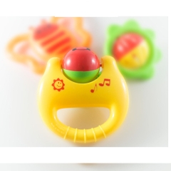 Đồ chơi Hộp 3 chiếc xúc xắc Antona lục lạc