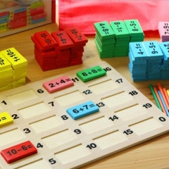 Đồ chơi toán học Domino