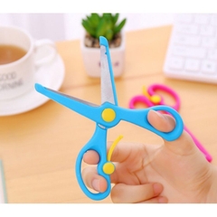 Kéo Thủ Công  Trợ Lực Đảm Bảo An Toàn Cho Bé Mới Tập Cắt Giấy