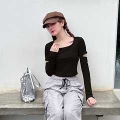 Áo croptop cổ vuông nữ dài tay chất liệu tăm hàn Mofar AT026