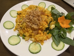 FRIED RICE WITH SEAFOOD