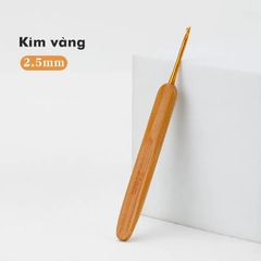 Kim móc cán gỗ màu vàng