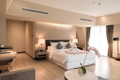GOLF VALLEY HOTEL