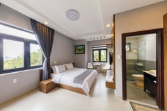 WHITE VILLA