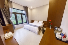 WHITE VILLA
