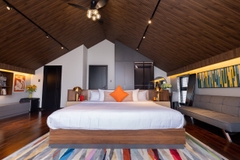VILLA AB