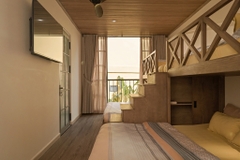 VILLA PALY