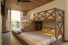 VILLA PALY
