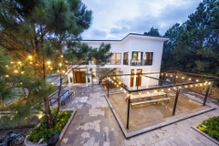 WHITE NAM HỒ VILLA