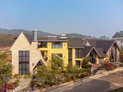 LA LAINE VILLA