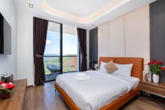 B12 VILLA