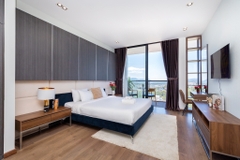 B12 VILLA