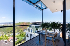 B12 VILLA