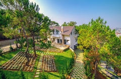 SUNSET VILLA
